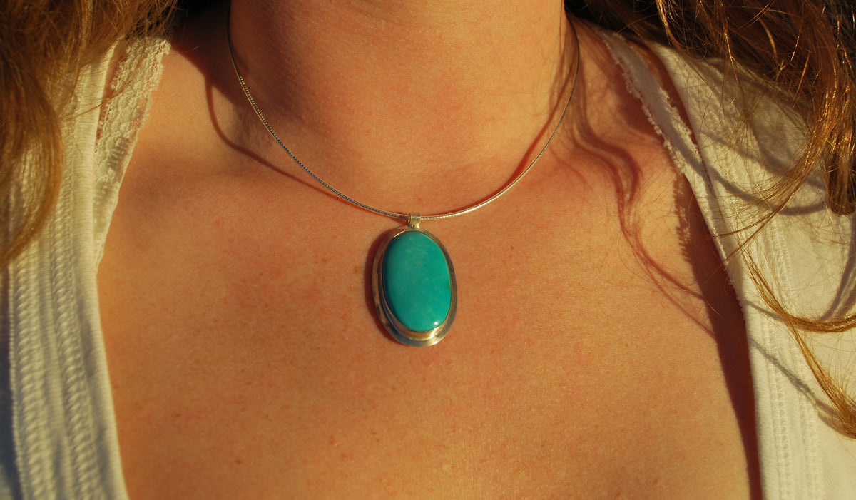 Large Turquoise Pendant Necklace with Border